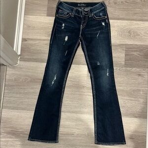 Women's Distressed Blue Jeans Silver brand NWOT